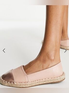 Pretty Women's Pink Espadrille Flats